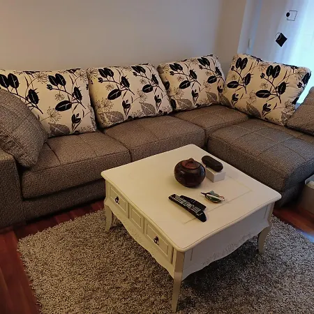 Karmelo Junto Al Metro Διαμέρισμα